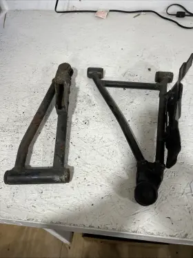 0503-420 Arctic Cat 0503-268 2003 650 V-twin Front Right Upper And Lower A-arms