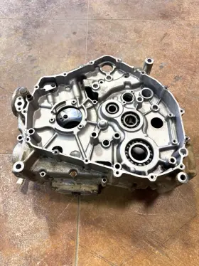 3402-763 Arctic Cat 2003 400 Fis Manual 2008 Oem Crankcase Assembly