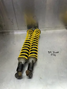 706000063 Bombardier 04 03 02 01 00 Quest Traxter 500 650 Oem Rear Shocks