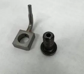 420656731 Brp Brand New Oem Oil Spray Nozzle With Screw - Fits More Than 1