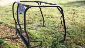 50038387 Bush Hog 4400 Trail Hand Utv Roll Cage T1724