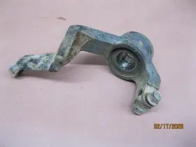 705400474 Can-am Outlander 650 800 06-12 Oem Right Steering Knuckle With Good Bearings