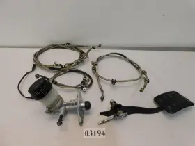 705600681 Can-am 2012 Commander Xt 1000 Oem Brake Master Cylinder And Lines