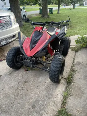 51086-00 Dowco 200cc Fourwheeler In Decent Conditions Needs Some Work