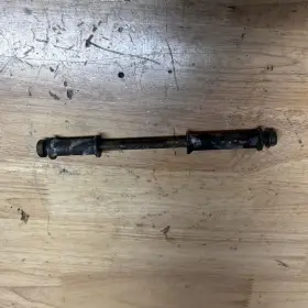 123345 Honda 1984 Trx200 Motor Mount Bolt And Spacers