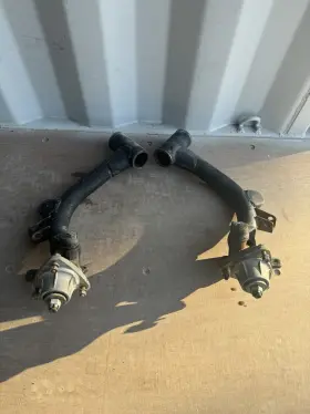 Honda 125230153217 Fl250 Odyssey Oem Front J - Arms W Hubs