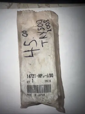 14721-hp0-a00 Honda Nos Oem Valve Ex. Japan