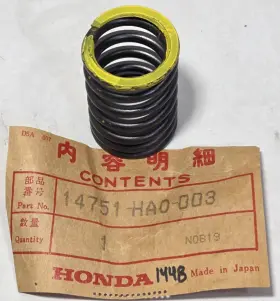 14751-ha0-003 Honda 1 New Genuine Atc 250 Big Red Trx250 Outer Valve Spring Oem