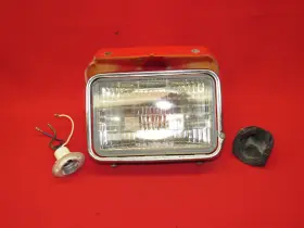 33100-958-023 Honda 1982 Atc 200e Headlight Assembly # Stanley 001-2526 Japan