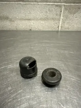 50235-hb9-000 Honda 3 86-89 Trx Trx250r 250r Oem Steering Stem Rubber Andlower Bolt Cap Cover