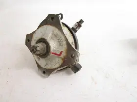 51220-hb2-000 Honda 86 Trx 70 Left Steering Knuckle Spindle 1986-1987