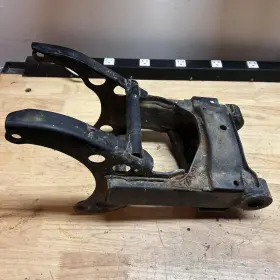 52100-vm5-000 Honda 1984 Trx200 Oem Rear Swingarm