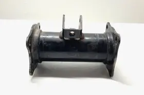 52130-hc5-970 Honda 1994 Trx300a Fourtrax 300 Rear Axle Carrier
