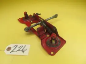 80102-964-000 Honda 1983-84 Atc250r Atc 250 R Rear Fender Seat Hook Latch Lever Stay Bracket