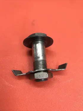 90114-964-000 Honda 1983 Atc 250r Rear Sprocket Fixing Bolt Nice