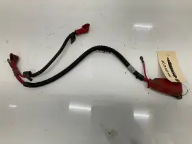 Am140217 John Deere Gator 835r Positive Battery Cable