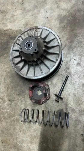 420280173 Junglecloud New Secondary Drive Clutch Fits Can-am Outlander Renegade Commande