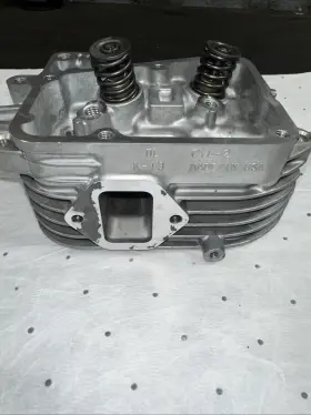 11001-7063 Kawasaki Cylinder Head Great Condition-installed But Never Ran