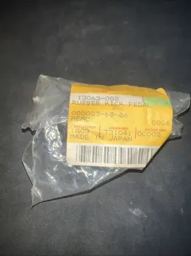13063-002 Kawasaki Rubber Kick Pedal Oem New A5
