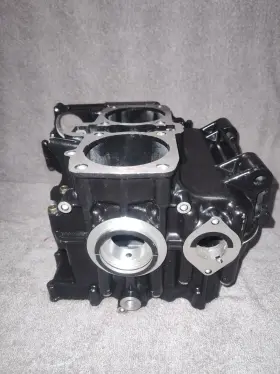 14001-1064 Kawasaki New 1988 Mule1000 Kaf450b Engine Case Never Used