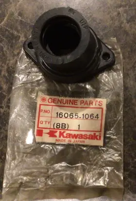 16065-1064 Kawasaki Nos 1984 Klt250c Carb Carburetor Holder Intake Boot Oem#16065-1064