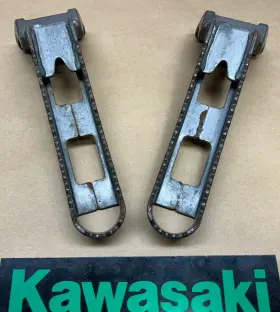 34028-1535-hn Kawasaki 04-11 Genuine Kfx 700 Kfx700 Foot Pegs Rest Left Right Pair
