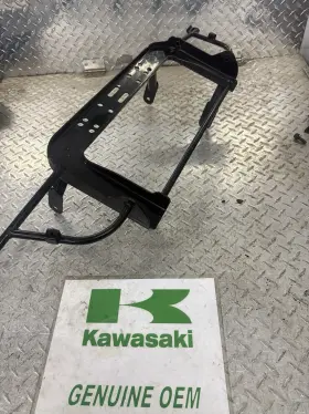 55020-0777 Kawasaki Front Bumper Guard Bracket Mule 600 610 Kaf400 2005-2016