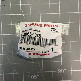92066-1388 Kawasaki Oil Drain Plug Oem Engine New In Package B7