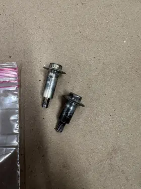 92153-1052 Kawasaki 2002 Prairie 650 4x4 Airbox Mount Bolts B677