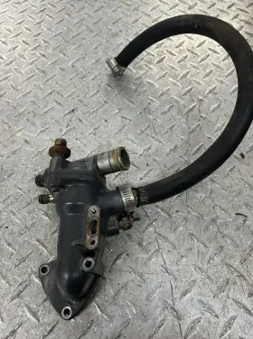 1g471-72860 Kubota Rtv900 D902 3 Cylinder Diesel Engine Water Pipe Hose