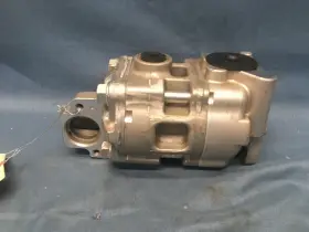 K7711-34104 Kubota K7711-34150 Rtv 4x4 Hydraulic Pump K7711-34106 Reman