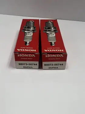98073-56744 Ngk 2 New Honda Spark Plugs Bmr6a