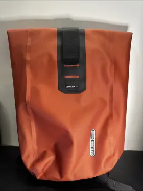R430005 Ortlieb Velocity Backpack - 17/liter Rooibos
