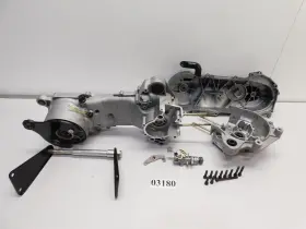 0450130 Polaris 2001 Scrambler 50 Oem Cases Crankcase Assembly