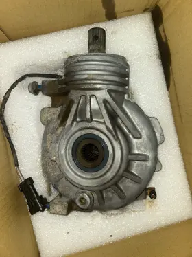 1333790 Polaris Rzr General Ranger 900/1000 Front Differential And Rhino 2.0 Cv Axles