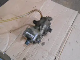 1341276 Polaris Scrambler 500 1999 99 Front Differential