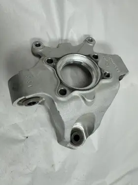 5142246 Polaris 1544549 2022-25 Rzr Pro R/r 4 Right Rear Knuckle Oem #1544549 L106
