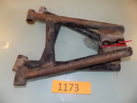 1580008 Polaris Trail Boss 250 2x4 86 A Arm Right And Left Front 1987