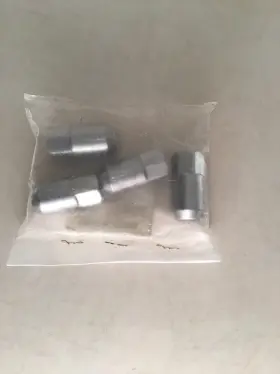 2877385 Polaris Oem Lug Nut Lot Of 4