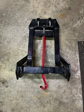 2881424 Polaris Glacier Integrated Plow Mount