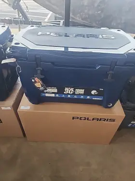 2890701 Polaris Northstar 60 Quart Cooler With Travellock System Blue