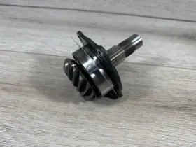 3086318 Polaris 00 Xpedition 425 Oem Pinion And Shaft Assembly
