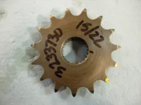 3233730 Polaris 2001 6x6 Gearcase 15 Tooth Sprocket 15/22
