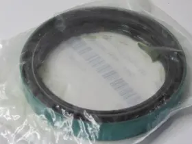 3610019 Polaris Oem New Factory Hub Seal Front #p2