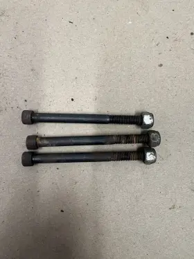 7515382 Polaris 2007 Ranger 700 Xp Efi Steering Rack Bolts B692