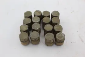 7547361 Polaris 2011 Sportsman 550 Lug Nuts 16