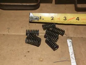 09440-11024 Suzuki Nos # - Spring Set Of 8