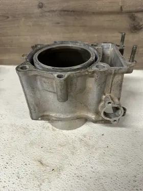 11211-09f10-0f0 Suzuki 07 500 Vinson 4x4 Atv Cylinder