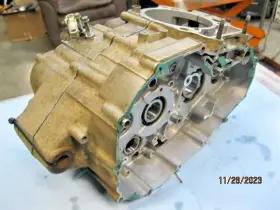 11301-07810 Suzuki 04ft Z400 Crankcase Crankcases Set Kfx Dvx 400 Arctic Cat Kawasaki 03-04