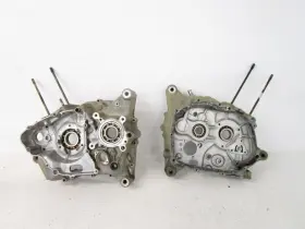 11301-35861 Suzuki 88 Lt 230 E Quadrunner Cases Left Right Crankcase 1987-1993